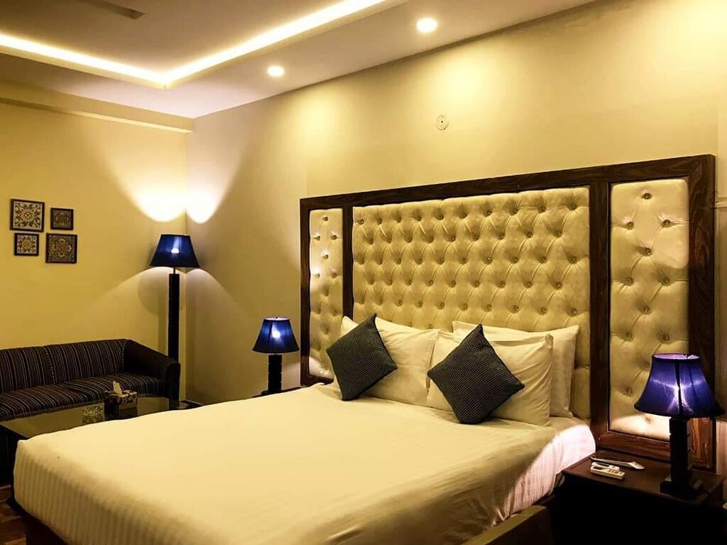 safe hotels for dating in islamabad