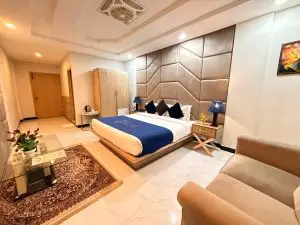 Executive Business Room Accomodation, Atlas Hotel F7 Islamabad